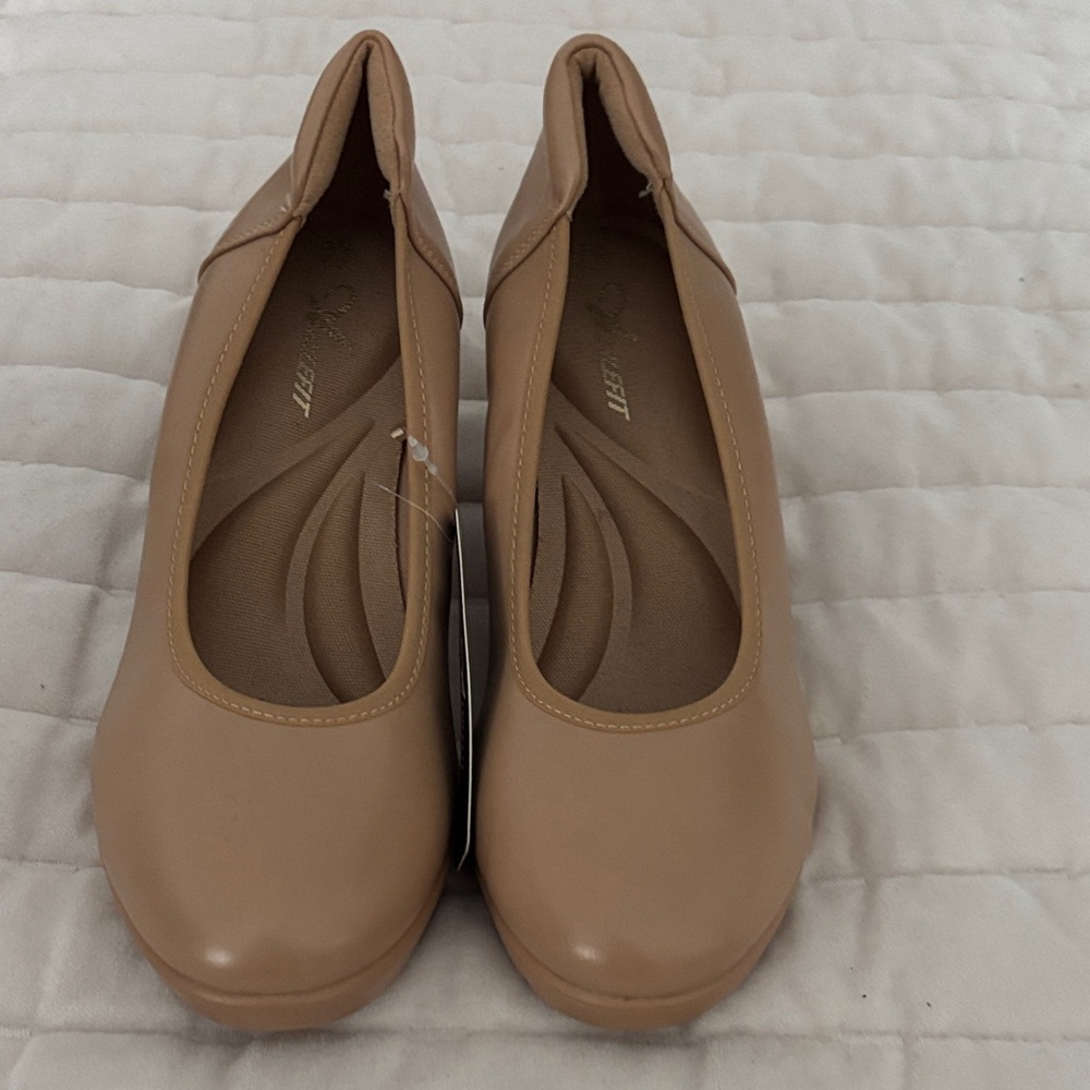 Women's Low Block Heels/ Work Pumps